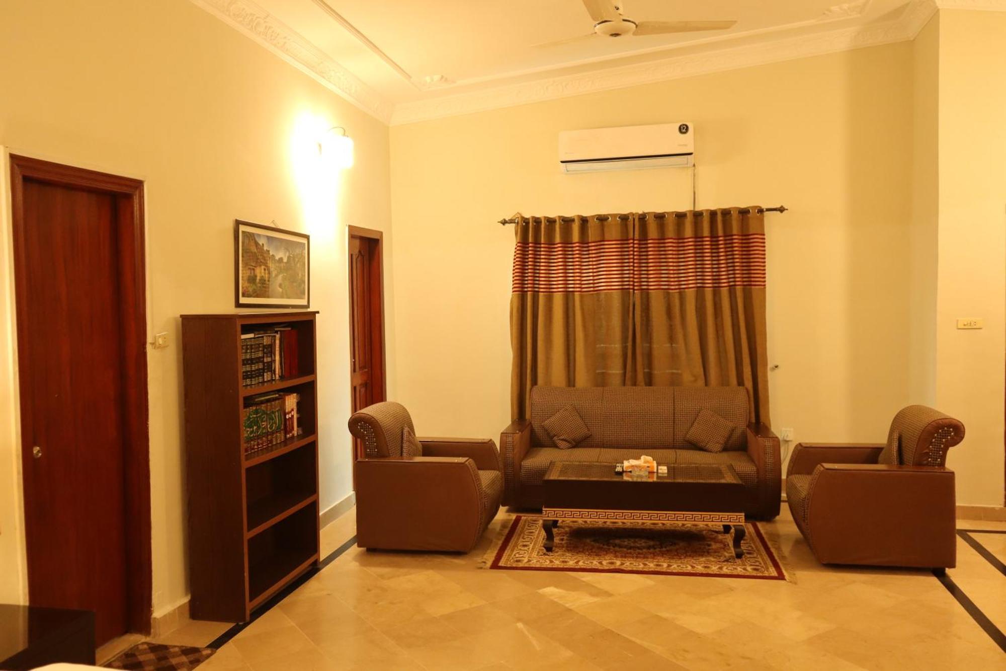 Premier Inn Guest House Islamabad Buitenkant foto